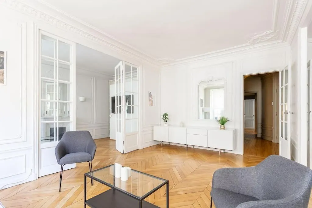 アパート Elegant Appartement Haussmannien De Luxe Proche Du Trocadero Et De La Tour Eiffel パリ フランス
